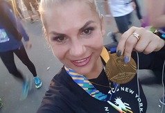 Biegaczka z Władysławowa na maratonie w Nowym Jorku (źródło: facebook)