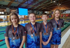 Fantastyczny początek sezonu 2019 pływaków UKS TRI-SEA MEWA Władysławowo