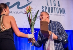 Sportowcy wyróżnieni na uroczystej gali