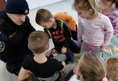 Strażnicy Miejscy odwiedzili Przedszkolaków