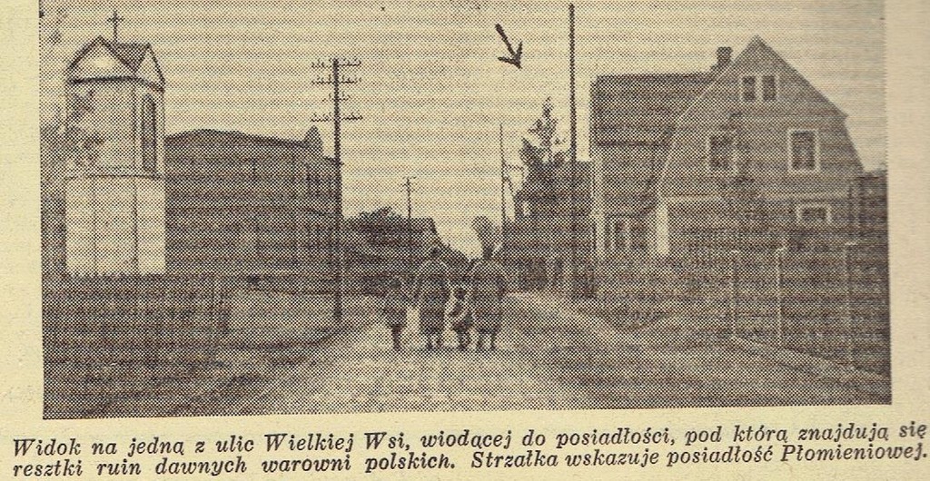 Ujęcie zabudowań Wielkiej Wsi z 1939 roku (link otworzy duże zdjęcie)