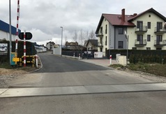 Asfalt zamiast płyt na Przybyszewskiego