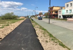 Budowa ścieżki rowerowej w Chałupach na finiszu