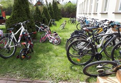 Rowerowy Maj nabiera tempa (źródło: SP Karwia)