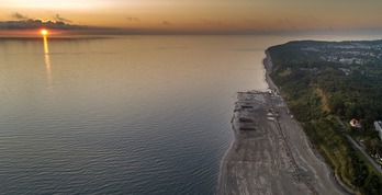 Nowe plaże w Gminie Władysławowo, refulacja plaży w Jastrzębiej Górze. foto. jastrzebiagora.info / W