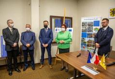 Podpisanie aneksu do umowy „Poprawa efektywności
odprowadzania wód opadowych poprzez budowę systemów