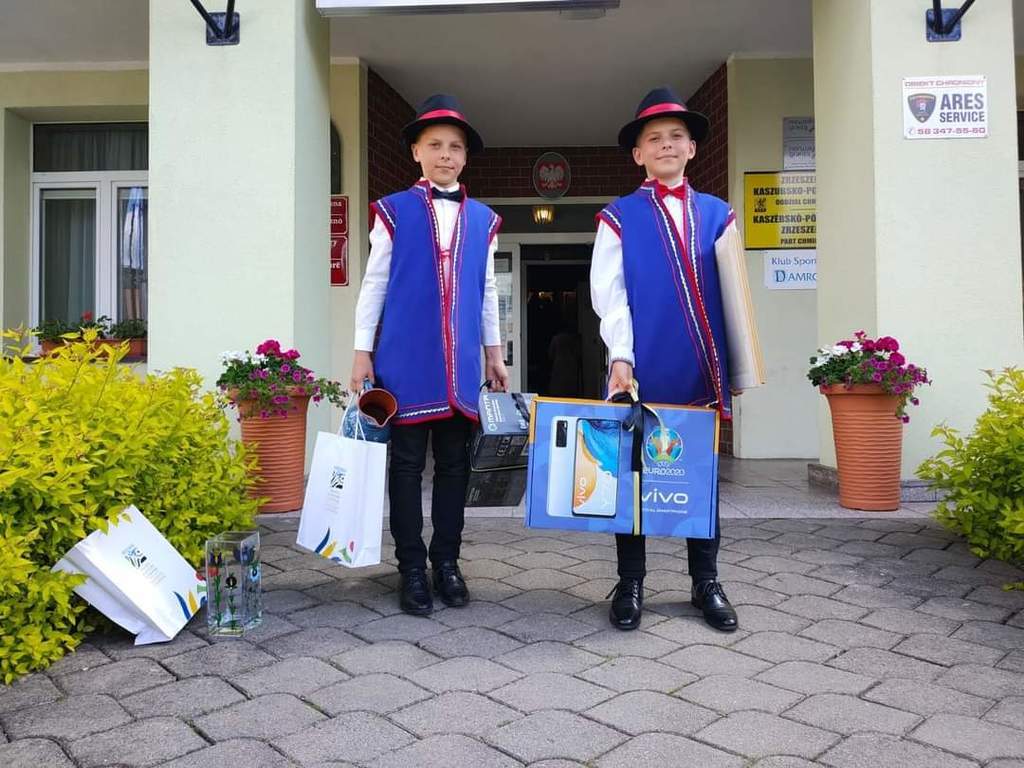 Przedwakacyjne sukcesy uczniów Szkoły Podstawowej w Jastrzębiej...