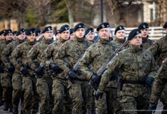 Obchody 102. rocznicy Zaślubin Polski z Morzem - zdjęcie 4