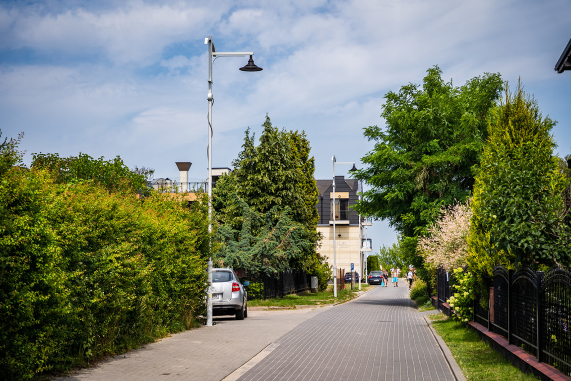 Nowe lampy na ul. Klifowej w Jastrzębiej Górze
