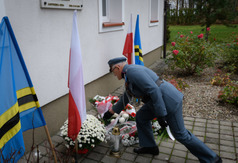 Uroczystości niepodległościowe w Jastrzębiej Górze - zdjęcie 10