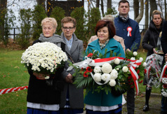 Uroczystości niepodległościowe w Jastrzębiej Górze - zdjęcie 2
