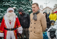 Jarmark Świąteczny i Mikołajkowa Parada - zdjęcie 11