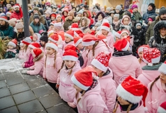 Jarmark Świąteczny i Mikołajkowa Parada - zdjęcie 23