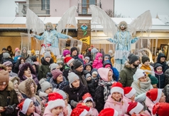 Jarmark Świąteczny i Mikołajkowa Parada - zdjęcie 26
