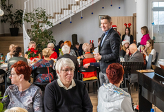 Świąteczne spotkanie seniorów - zdjęcie 20