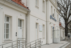 Dworzec we Władysławowie odzyskuje dawny blask - zdjęcie 8 - fot. Konrad Kędzior