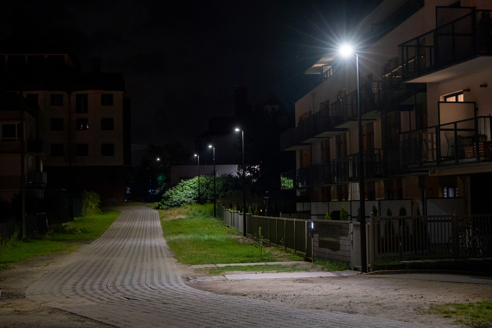 Władysławowo. Nowe oświetlenie LED przy ulicach Siedleckiego i Torlińskiego