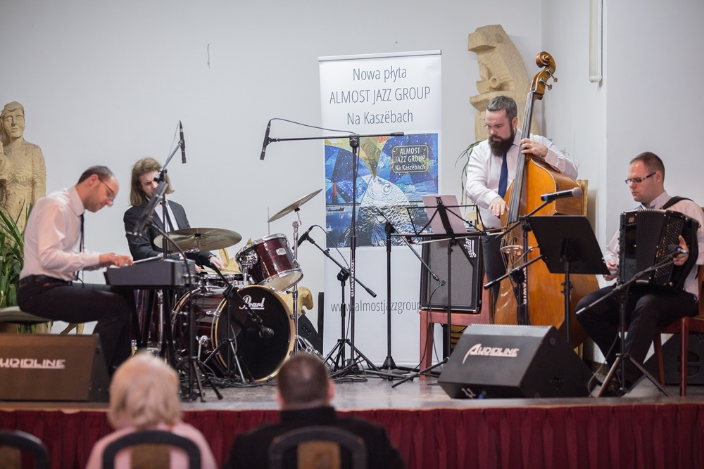 Zespół Almost Jazz Group w trakcie występu