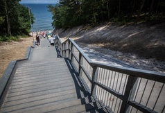 Zejście na plażę nr 23 w Jastrzębiej Górze