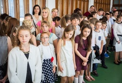Rozpoczęcie roku szkolnego 2016/2017 w Szkole Podstawowej w Jastrzębiej Górze