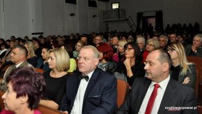 uczestnicy uroczystości - od prawej: Sławomir Drabik, Karol Kopycki, Marzena Janowska