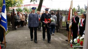 przedstawiciele Komendy Powiatowej Policji i Komendy Powiatowej Państwowej Straży Pożarnej w Szydłow