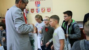 rozdanie nagród najmłodszym uczestnikom