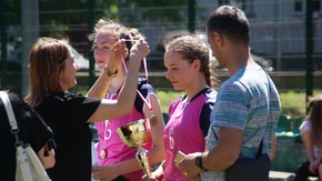 dekorowanie medalistów