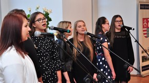 wokalistki Pracowni Muzycznej PIANO - Szydłowiec