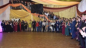 Bal Studniówkowy w Sienkiewiczu 2019.
