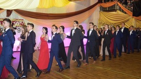 Bal Studniówkowy w Sienkiewiczu 2019.