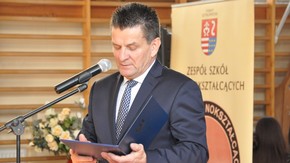 uczestnicy powiatowych obchodów Dnia Edukacji Narodowej
