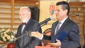 uczestnicy powiatowych obchodów Dnia Edukacji Narodowej