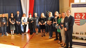 uhonorowani nauczyciele Nagrodą Dyrektora ZS im. KOP w Szydłowcu