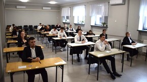 Maturzyści ZSO im. Henryka Sienkiewicza w Szydłowcu