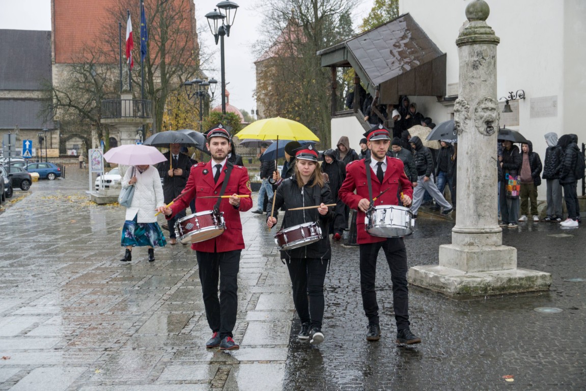 Szydłowieckie inspiracje: Odrowążowie, tradycja, nauka i pamięć