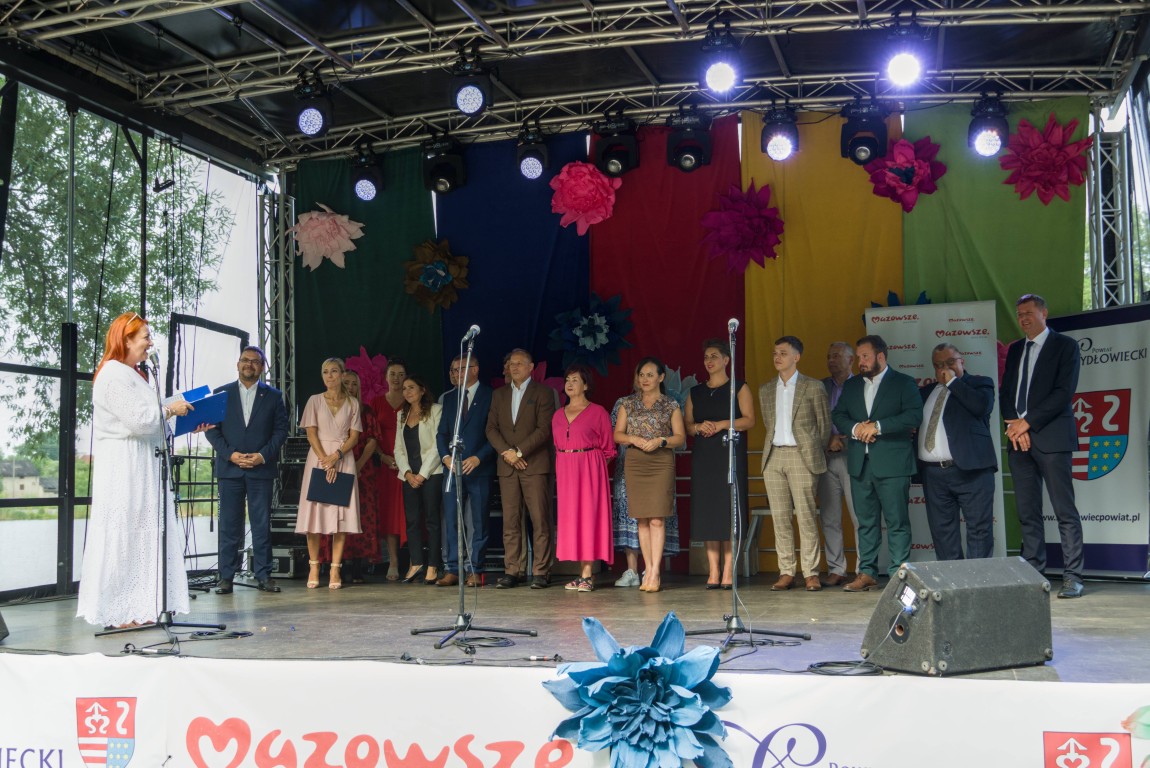 Święto folkloru i regionalnych smaków nad szydłowieckim zalewem