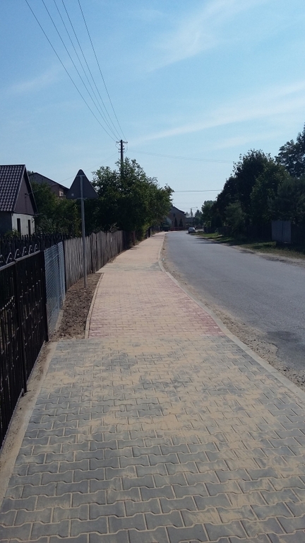 Nowy chodnik po remoncie