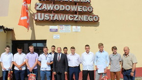 ogólne zakończenie roku szkolnego 2015/16 klasy III stolarzy