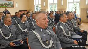 Funkcjonariusze z Komendy Powiatowej Policji w Szydłowcu i pracownicy cywilni swoje święto obchodzil