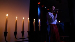 spektakl „Świat Według Chagalla” w wykonaniu aktorów Teatru Poezji i Muzyki „U Radziwiłła” w reżyser
