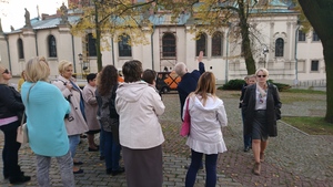 Spacer nauczycieli z przewodnikem po Gnieźnie