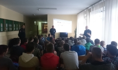 Dopalacze groźne dla zdrowia (link otworzy duże zdjęcie)