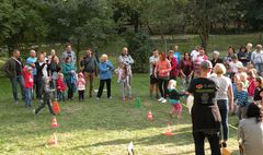 Wspólna zabawa na Święcie Ziemniaka (link otworzy duże zdjęcie)