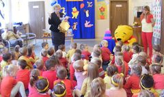 Urodziny misia w Przedszkolu nr 17 (link otworzy duże zdjęcie)