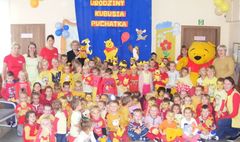 Urodziny misia w Przedszkolu nr 17 (link otworzy duże zdjęcie)