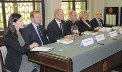 Premiera Monografii Miasta Gniezna (link otworzy duże zdjęcie)