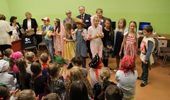 Filmowe rymowanki w bibliotece (link otworzy duże zdjęcie)