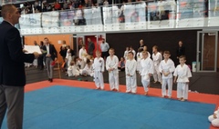 IV Otwarty Turniej Karate Dzieci i Młodzieży o Puchar Burmistrza Miasta i Gminy Kórnik (link otworzy duże zdjęcie)