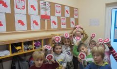 11 listopada w Polnych Kwiatach (link otworzy duże zdjęcie)